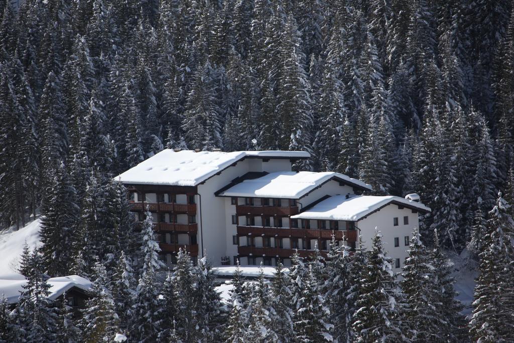 Residence Edelweiss San Martino Di Castrozza Exterior photo
