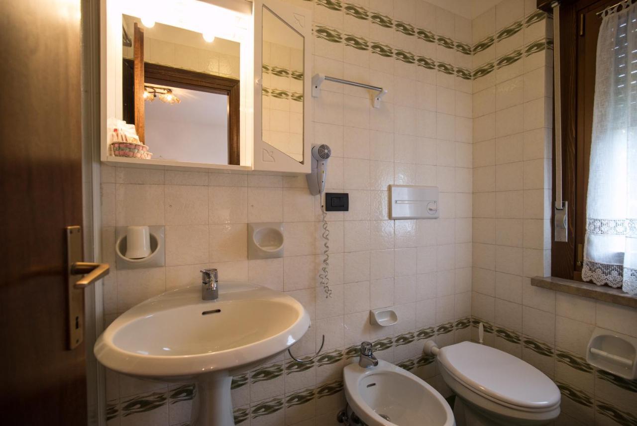 Residence Edelweiss San Martino Di Castrozza Exterior photo